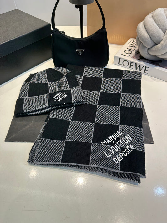 Louis Vuitton Damier Scarf Set