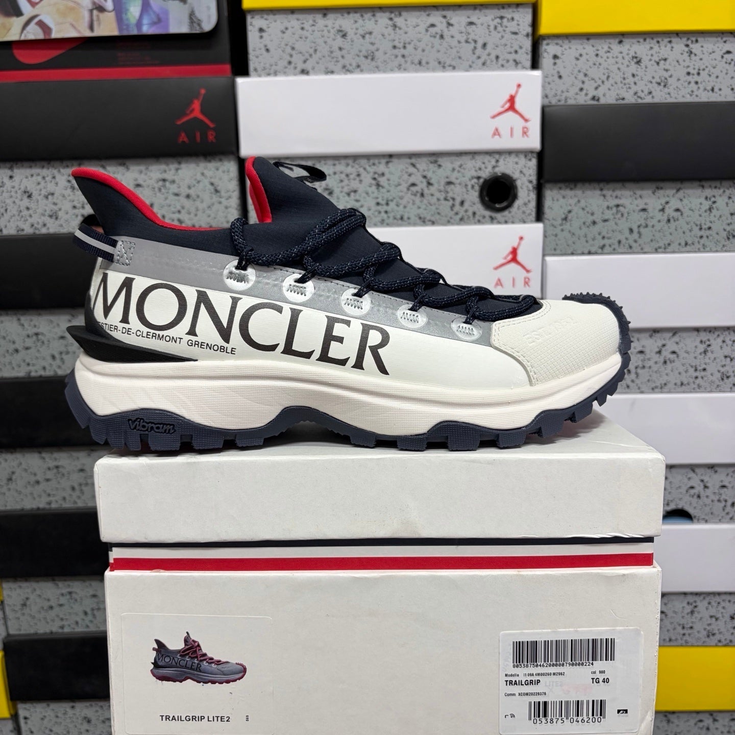 Moncler Trailgrip Lite 2