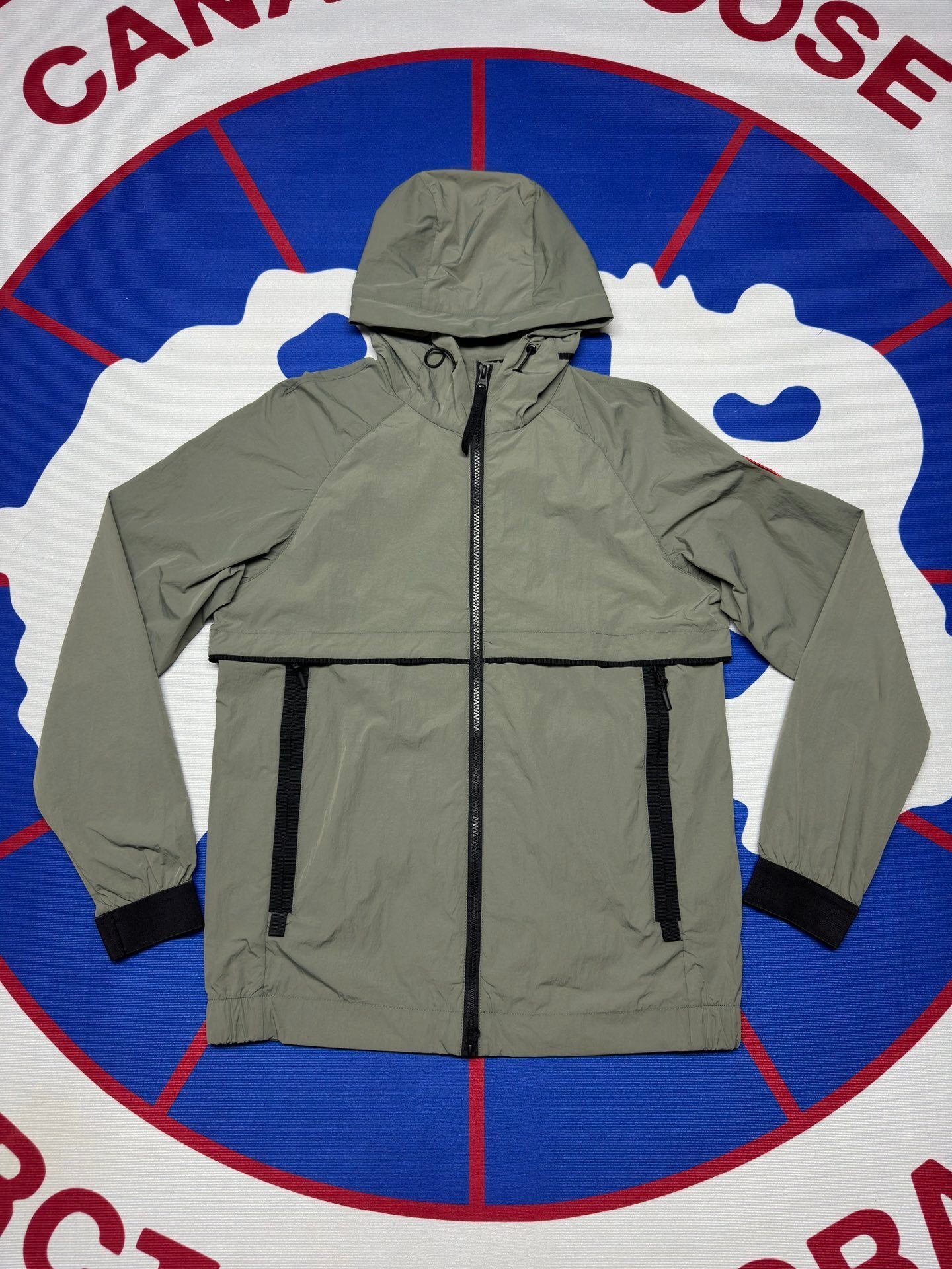 Canada Goose Windbreaker