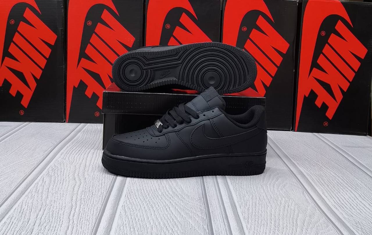 Nike Air Force 1