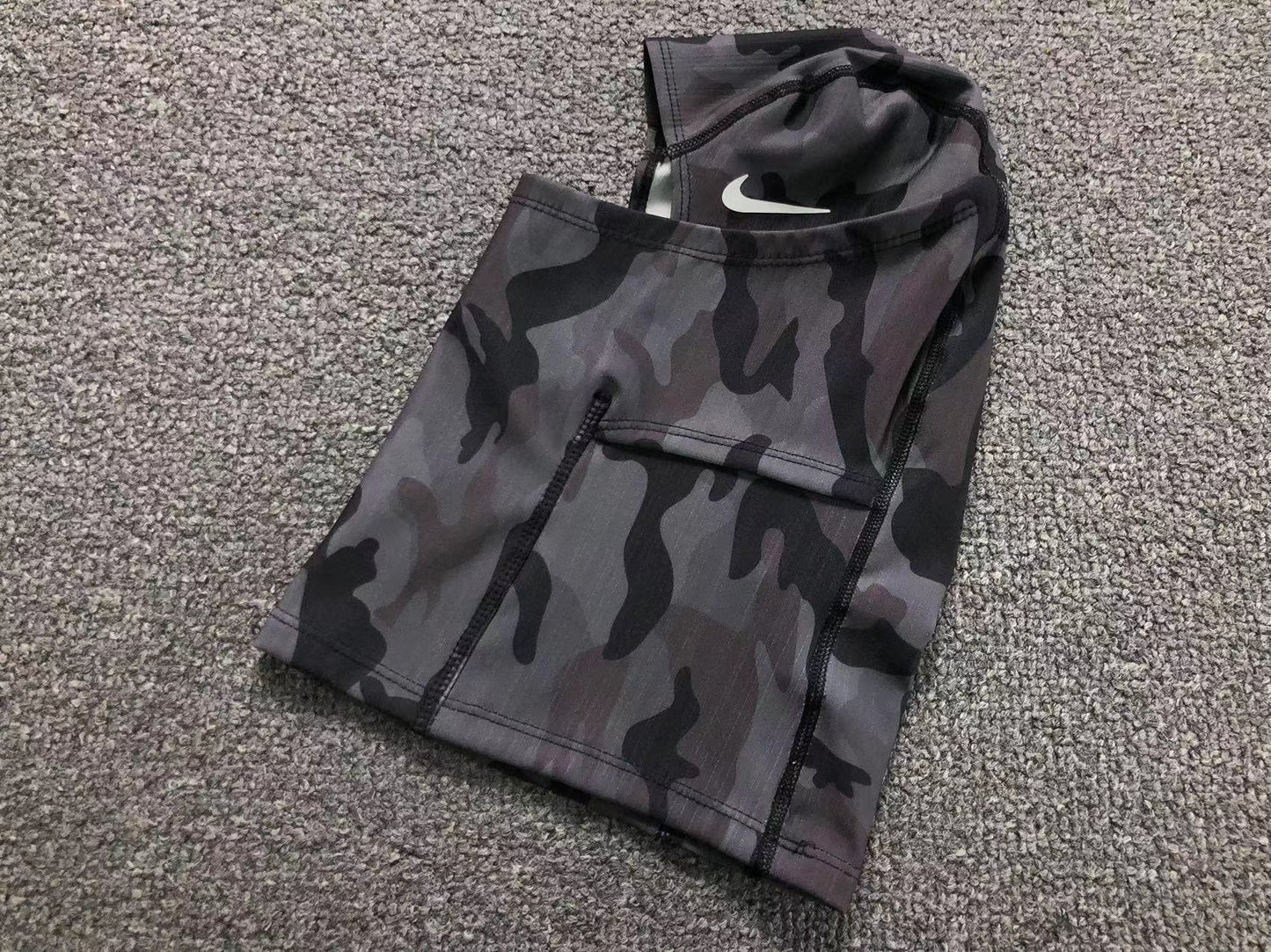 Nike Pro Therma Fit Hood