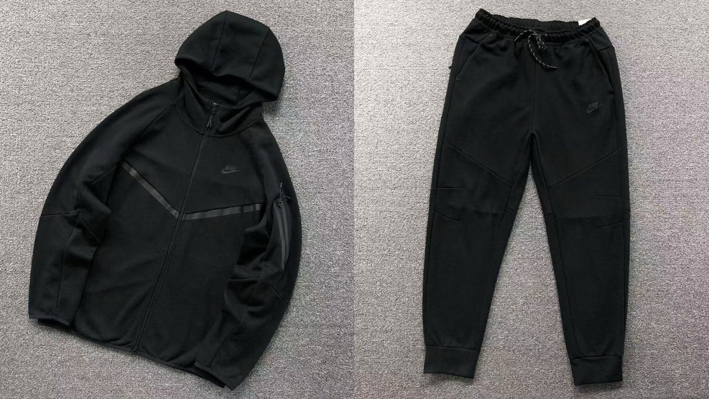 Nike Tech Fleece Tracksuit