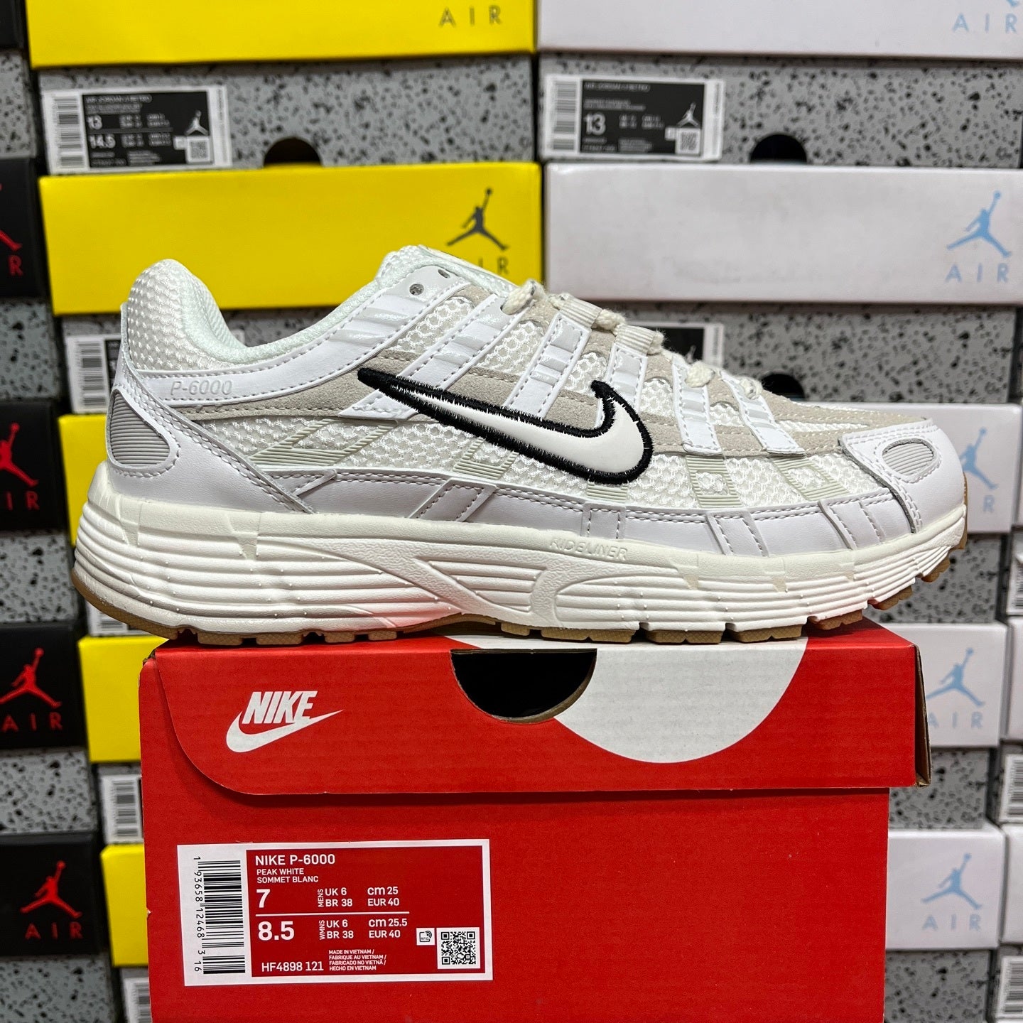 Nike P-6000
