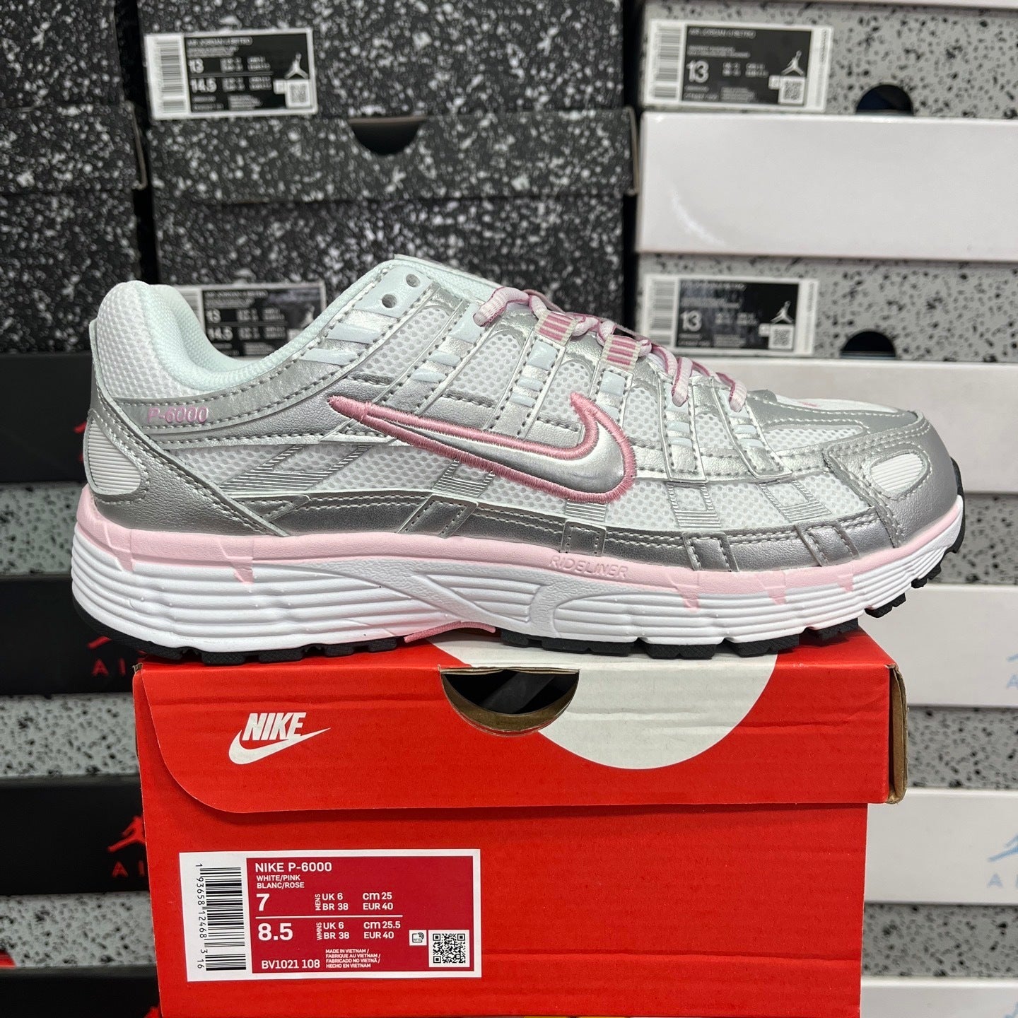Nike P-6000